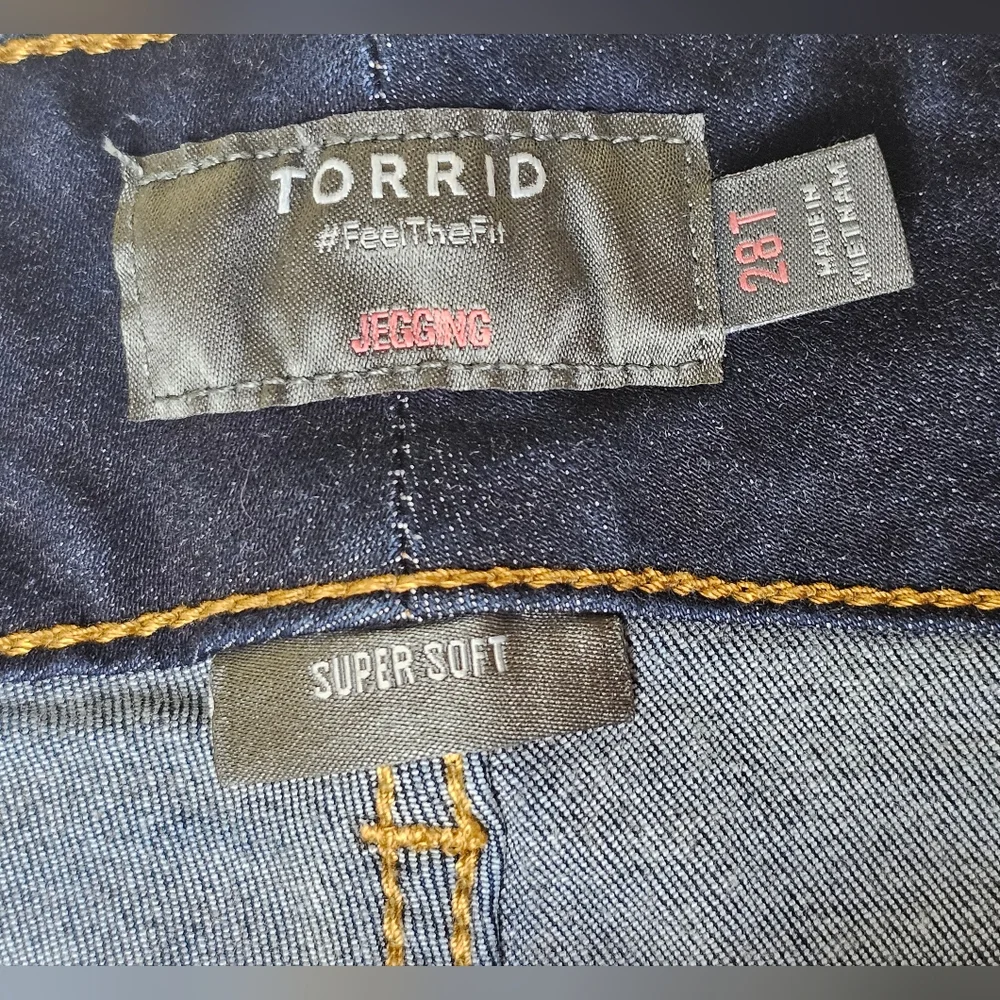 Torrid High Rise Dark Blue Women's‎ Jeans